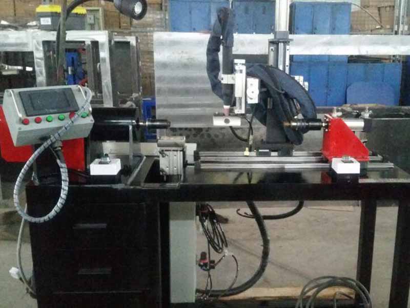 自動焊接設(shè)備